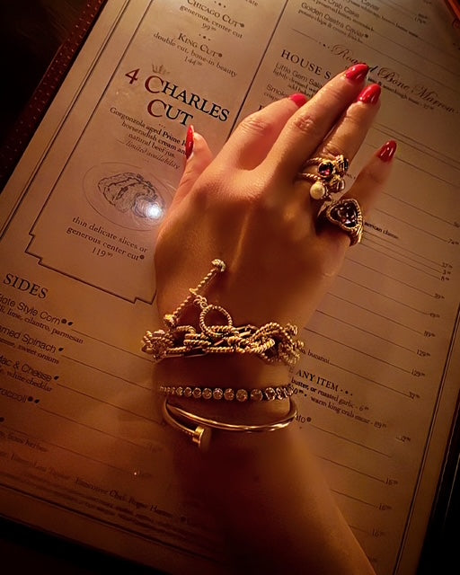 LEONA LINK TOGGLE BRACELET