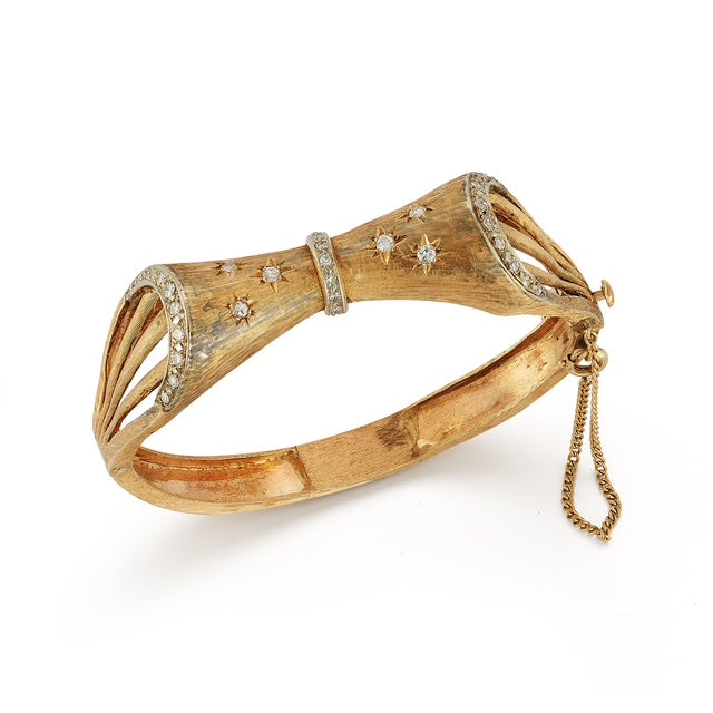 Art Deco Dazzling Diamond Bow Ribbon Bangle